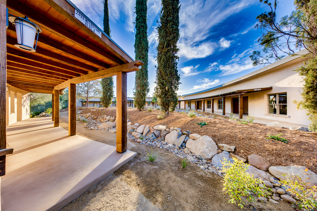 Luxury estate landscape project at Deer Park by Arcadian Landscape